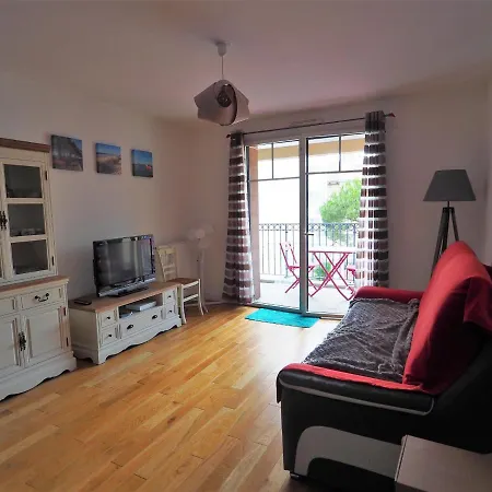 A Pour 2 Personnes Avec Terrasse Et Parking - Fr-1-474-38 Appartamento