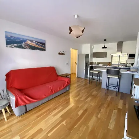 A Pour 2 Personnes Avec Terrasse Et Parking - Fr-1-474-38 Apartmán